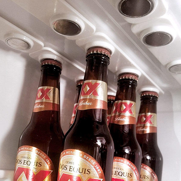 Refrigerator magnet beer bottle rack