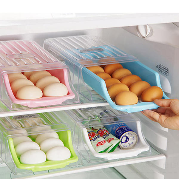 The refrigerator can stack egg storage boxes