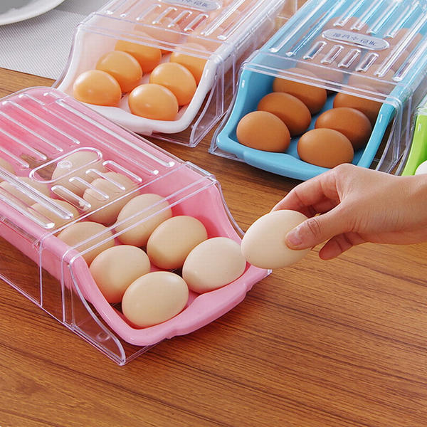 The refrigerator can stack egg storage boxes